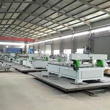 CNC routers 3 AXIS 1325 standard SPECS ,HSD italian ,for UAE