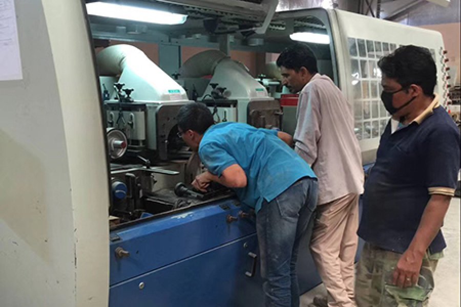 Four side moulder with six spindles installation and commissioning on customer factory in UAE.