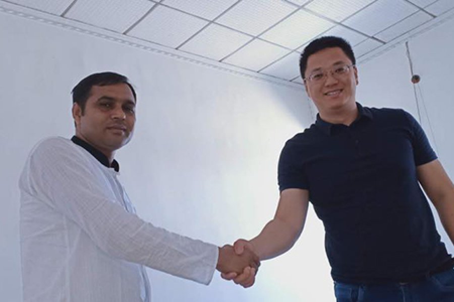 Welcome our distributor for visiting