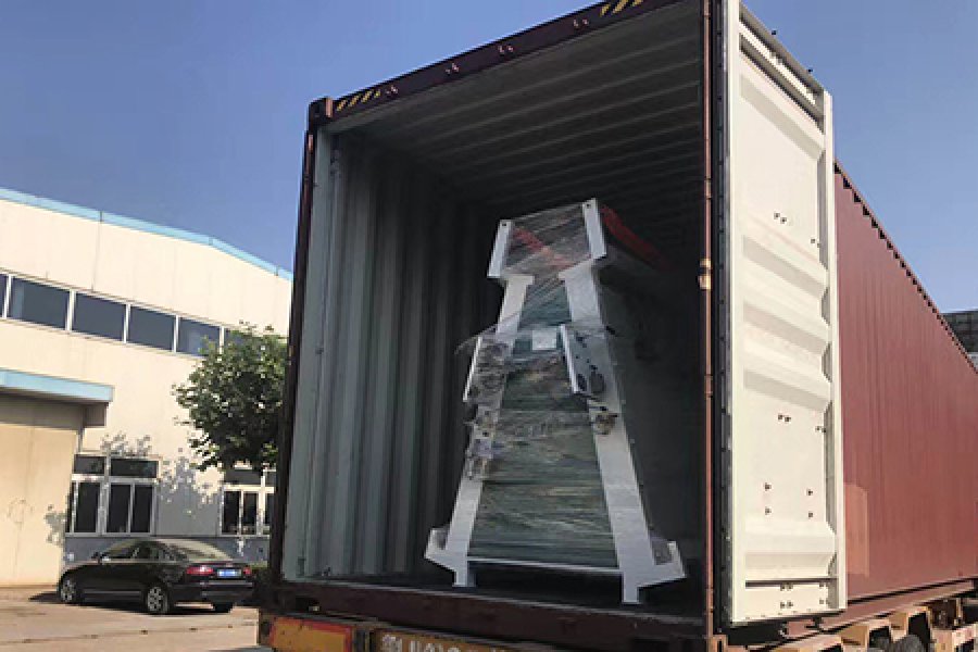 Double sides door assembly pressing machine delivering to customer.