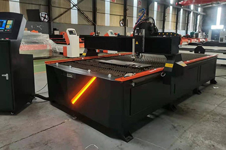 Plasma cutting machine for muscat Oman client